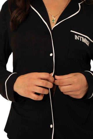 Black long sleeve pyjama set with soft-touch fabric, four-way stretch, elasticated drawstring waistband and 3D logo embroidery- INTIMISSY Luna Lounger